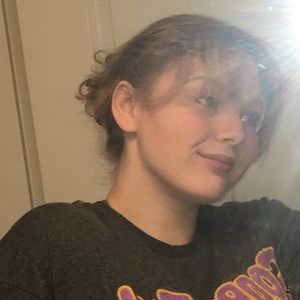 Meet your Posher, Mackenzie